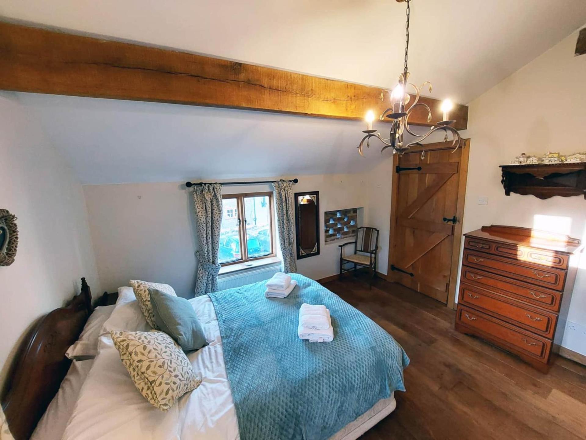 The Old Mill Barn With Hot Tub And Private Use Of Heated Pool Villa Wirral Eksteriør bilde